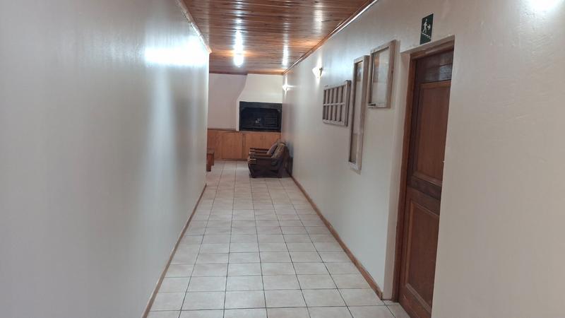 To Let 7 Bedroom Property for Rent in Humansdorp Eastern Cape